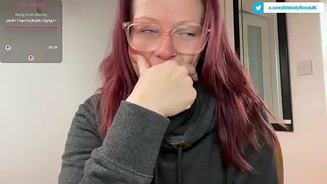 Snapshot of MelodyRoseUk chatting on February 2026 11:28:02 AM MelodyRoseUk online show from February 2026 11:28:02 AM