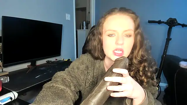 ENGLISHEMILY 69 online show from February 2025 05:07:02 PM