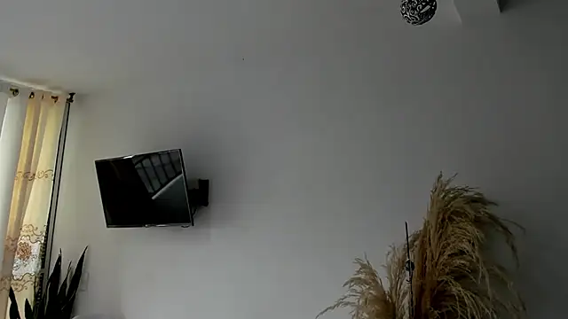 JuanDiegoKing online show from November 2025 03:39:01 PM