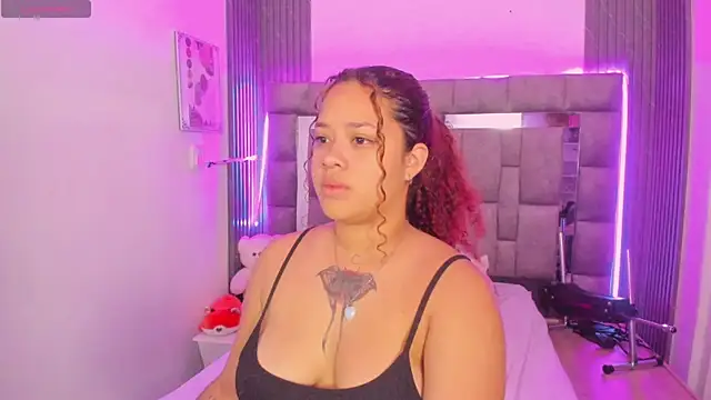 zulyjones online show from April 2026 12:30:01 PM