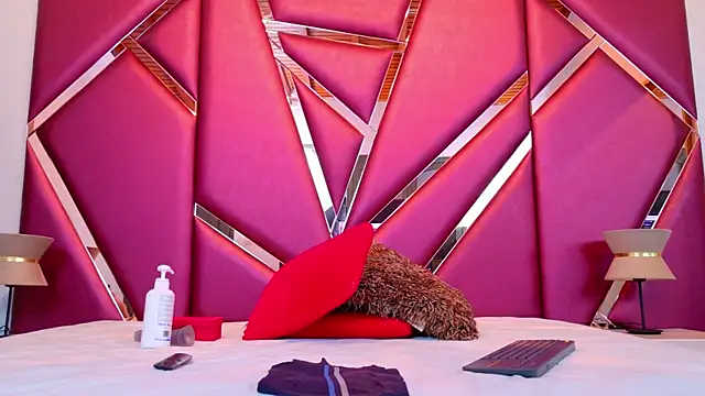 Snapshot of RebecaRelish chatting on January 2025 03:40:02 AM RebecaRelish online show from January 2025 03:40:02 AM