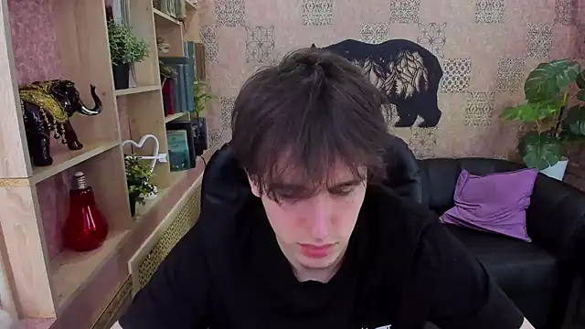 Snapshot of BillyHont chatting on December 2024 06:28:02 PM BillyHont online show from December 2024 06:28:02 PM