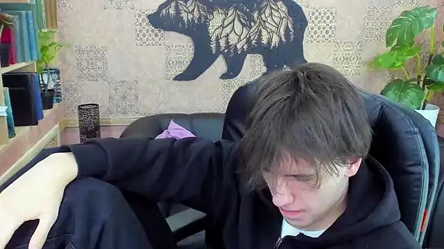 Snapshot of BillyHont chatting on December 2024 06:12:02 PM BillyHont online show from December 2024 06:12:02 PM