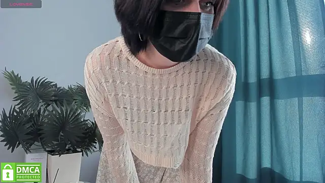 Snapshot of Emmi_Flowers chatting on September 2025 10:16:02 AM Emmi Flowers online show from September 2025 10:16:02 AM