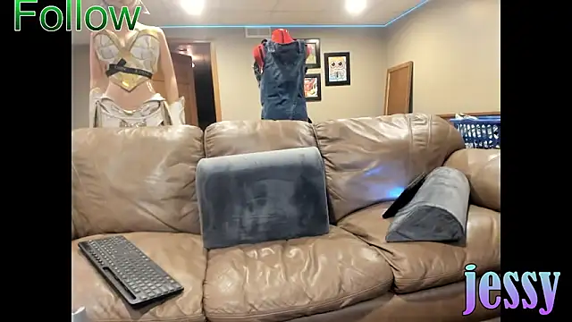 jessy0504 online show from November 2025 10:21:02 PM