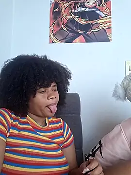 DANIELA MICHEL online show from February 2025 03:39:02 PM