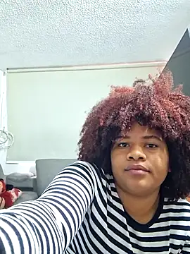 DANIELA MICHEL online show from September 2025 02:22:01 PM