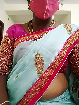 Snapshot of Preethytamilsexy chatting on October 2025 04:41:01 PM Preethytamilsexy online show from October 2025 04:41:01 PM