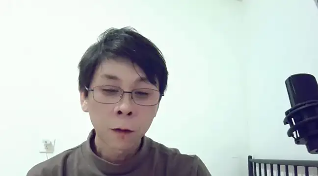 Snapshot of TGH521 chatting on December 2024 05:14:02 AM TGH521 online show from December 2024 05:14:02 AM