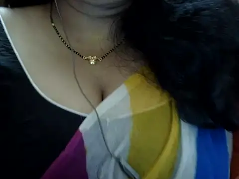 Snapshot of Riya_riyaa chatting on October 2025 03:31:01 PM Riya riyaa online show from October 2025 03:31:01 PM