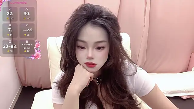 YIZHI Koala online show from December 2025 04:42:02 AM