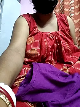 BERRY 00 online show from February 2026 05:56:01 PM