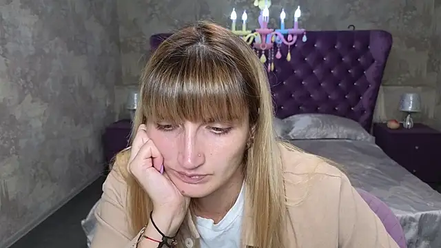 Nika Kitten online show from September 2025 04:41:01 PM