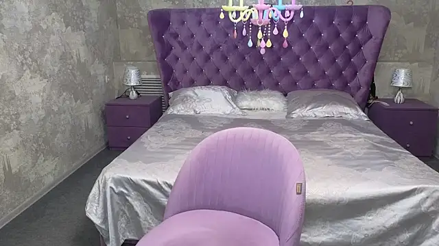 Nika Kitten online show from October 2025 03:45:01 PM