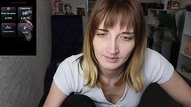 Nika Kitten online show from April 2026 11:16:01 AM