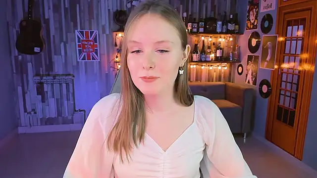 VivienLeeigh online show from March 2025 04:15:01 PM