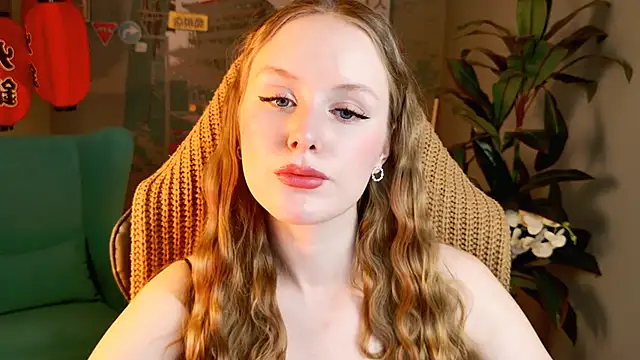 VivienLeeigh online show from November 2025 09:28:02 AM