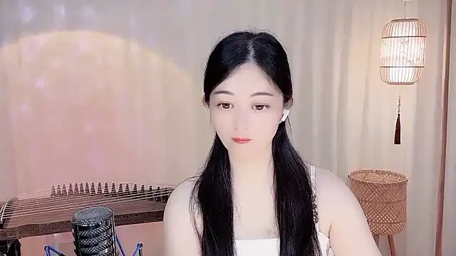 Snapshot of Tian-xin-999 chatting on May 2026 04:13:02 PM Tian-xin-999 online show from May 2026 04:13:02 PM