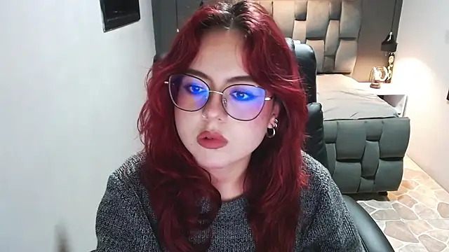 crimson tati  online show from February 2025 07:35:01 AM