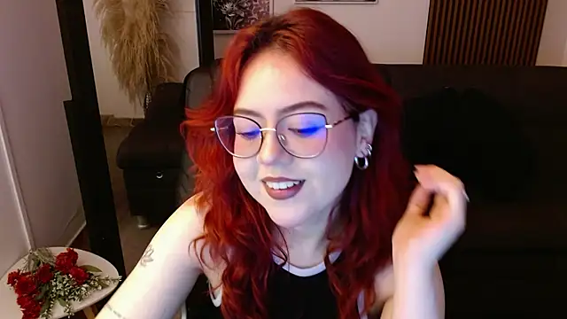 crimson tati  online show from February 2025 05:24:02 AM