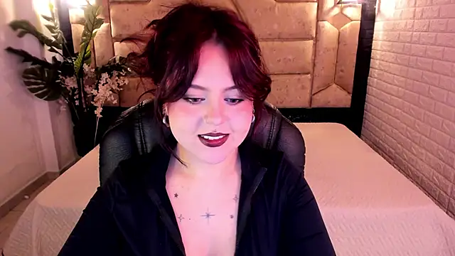 crimson tati  online show from May 2026 05:13:02 AM