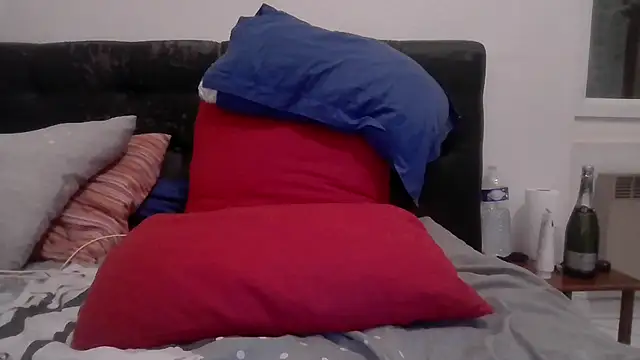 Snapshot of Cindy22 chatting on March 2025 01:31:02 AM Cindy22 online show from March 2025 01:31:02 AM