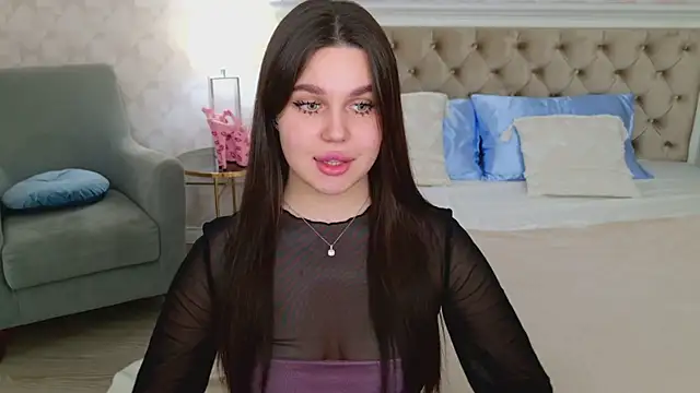 RihannaRose online show from February 2025 07:13:01 PM