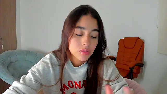 AriaMontgomery online show from February 2025 05:19:02 AM