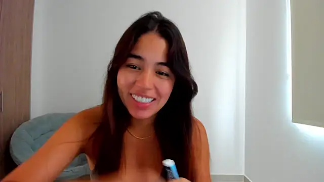 AriaMontgomery online show from March 2025 02:32:01 PM