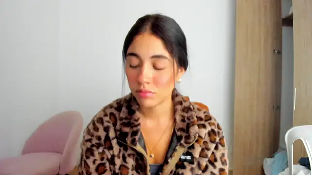 AriaMontgomery online show from April 2026 03:04:02 AM