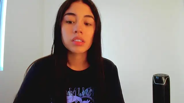 Snapshot of AriaMontgomery chatting on July 2026 11:00:02 PM AriaMontgomery online show from July 2026 11:00:02 PM