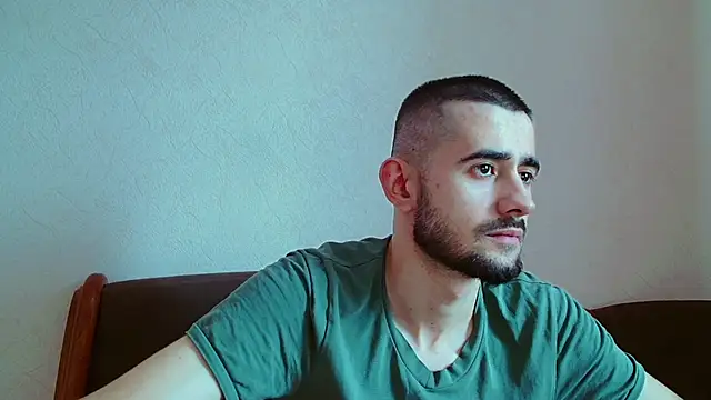 Snapshot of Sweet__Daddy chatting on January 2025 08:02:02 AM Sweet Daddy online show from January 2025 08:02:02 AM