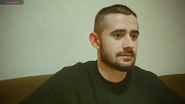 Snapshot of Sweet__Daddy chatting on January 2025 04:44:01 PM Sweet Daddy online show from January 2025 04:44:01 PM