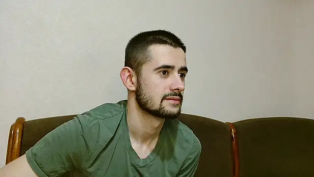 Snapshot of Sweet__Daddy chatting on March 2025 04:52:02 PM Sweet Daddy online show from March 2025 04:52:02 PM