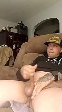 Snapshot of bullforurfun chatting on March 2025 02:26:02 AM bullforurfun online show from March 2025 02:26:02 AM