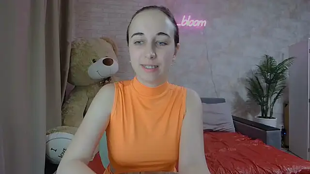 Snapshot of Anika_bloom chatting on March 2025 08:34:01 PM Anika bloom online show from March 2025 08:34:01 PM