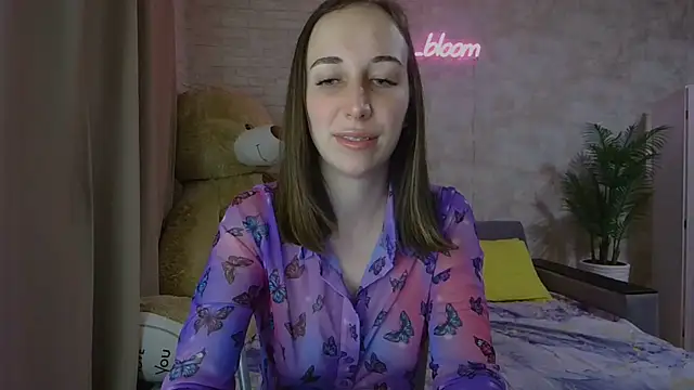 Snapshot of Anika_bloom chatting on September 2025 11:49:01 PM Anika bloom online show from September 2025 11:49:01 PM