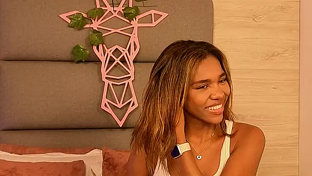 Lily Miiller online show from October 2025 09:50:01 PM