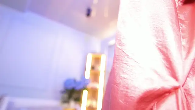 elasummer online show from April 2026 12:38:02 PM