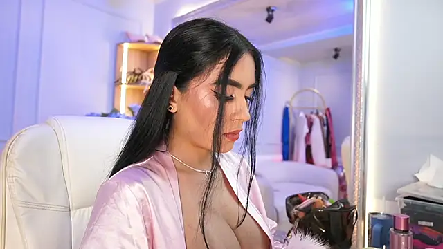 elasummer online show from July 2026 02:13:01 PM