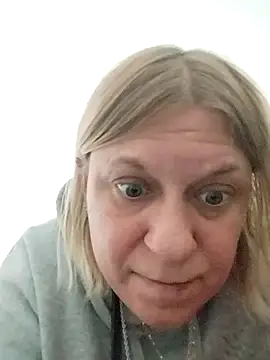 Snapshot of Playmate86 chatting on March 2025 06:54:01 PM Playmate86 online show from March 2025 06:54:01 PM