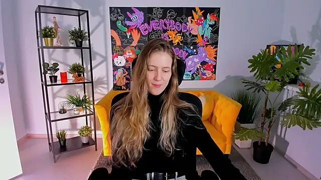 Sharon Evansi online show from February 2025 06:54:01 PM