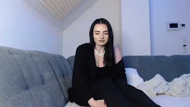 Snapshot of AdelinaAlia chatting on December 2024 09:11:01 PM AdelinaAlia online show from December 2024 09:11:01 PM