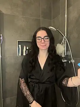 AdelinaAlia online show from December 2025 11:04:01 AM