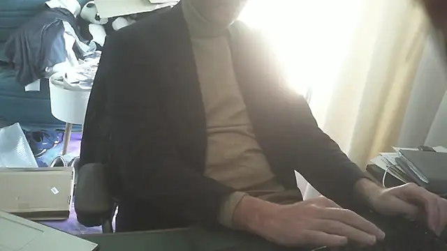 shyfrenchcock1 online show from March 2026 01:26:01 PM