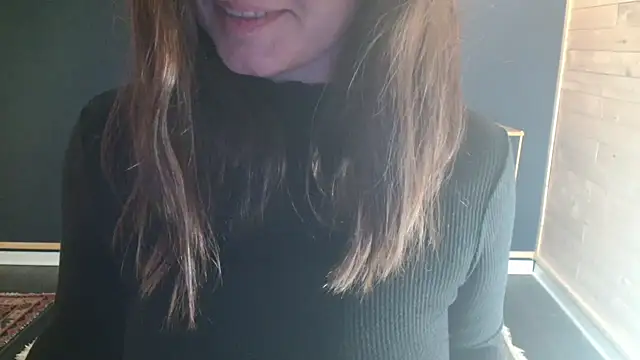 Snapshot of NovaBabe21 chatting on December 2025 09:47:02 AM NovaBabe21 online show from December 2025 09:47:02 AM