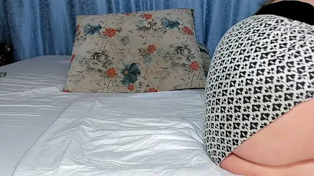 andradahot15 online show from March 2026 08:22:02 PM