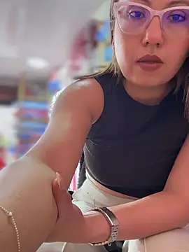 VIOLETA-25  online show from February 2026 08:34:01 PM