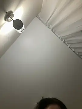 Snapshot of Sweet_Khalifa_ chatting on December 2024 07:43:01 PM Sweet Khalifa online show from December 2024 07:43:01 PM