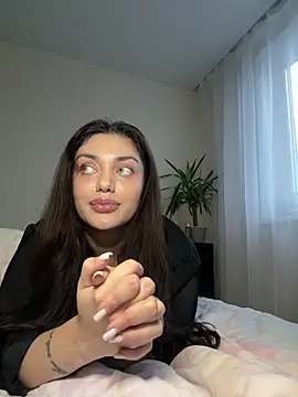 Snapshot of Sweet_Khalifa_ chatting on January 2025 01:08:01 PM Sweet Khalifa online show from January 2025 01:08:01 PM